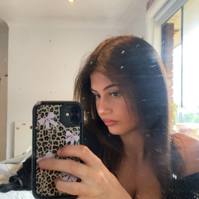 Babysitter in Sydney: Imogen