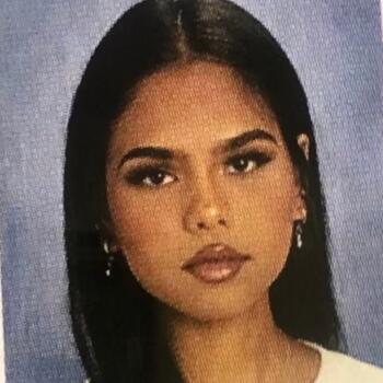 Babysitter Calgary: Harini