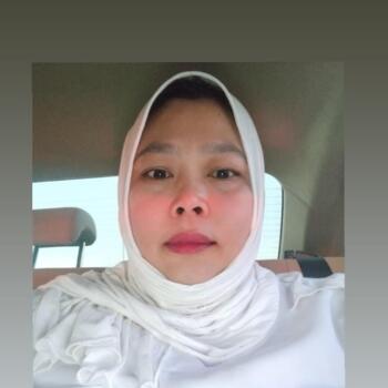 Babysitter in Riyadh: Raisa