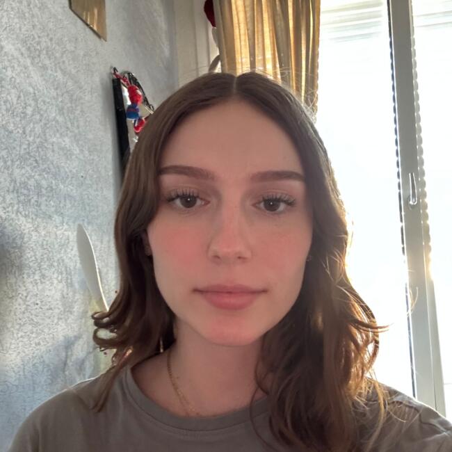 Babysitter in Geneva: Marla