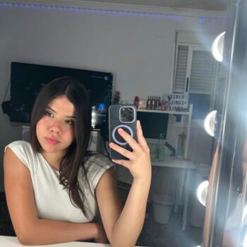 Nanny in Torrent: Angella