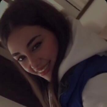 Babysitter in Amman: Mariam