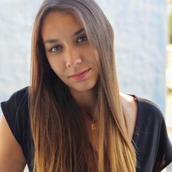 Babysitter in Rio Tinto: Beatriz