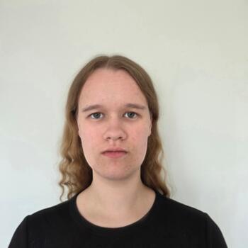 Babysitter in Edinburgh: Kayla