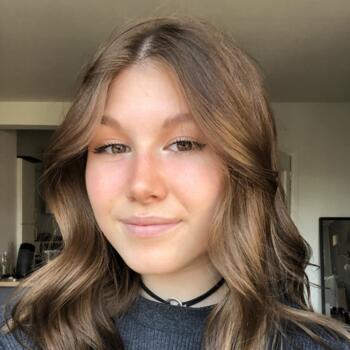 Baby-sitter in Lille: Clémence