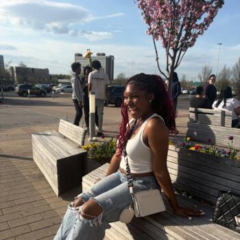 Babysitter in Woodbridge (Virginia): Bernice
