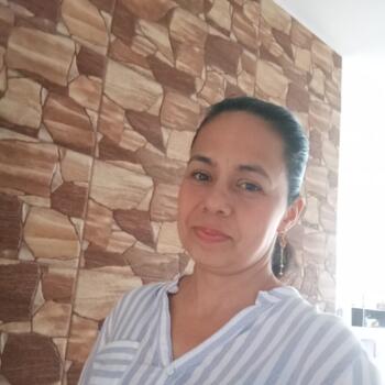 Niñera en Piedecuesta: Viviana