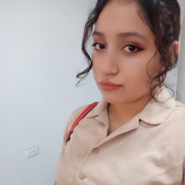 Babysitter in Apopa: Julieta