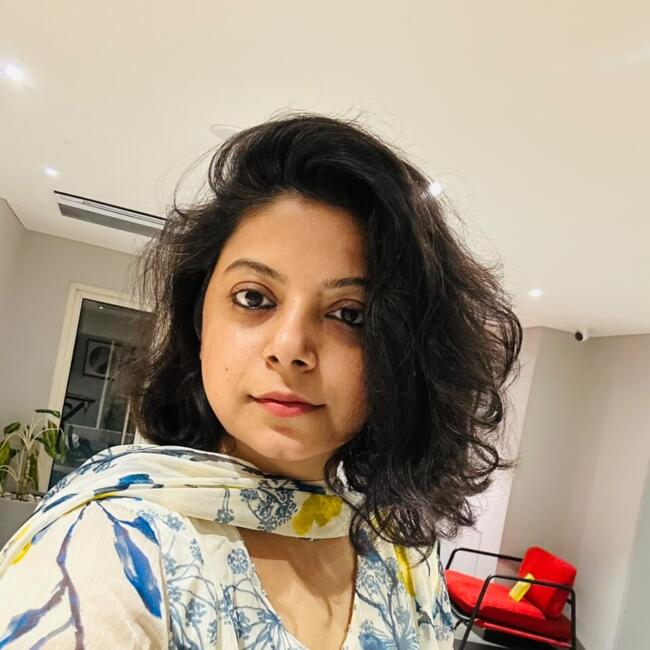 Babysitting job in Kolkata: Vaishali