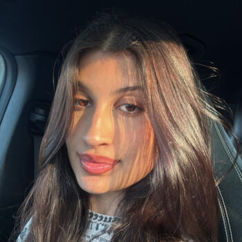 Babysitter em Leiria: Dinara