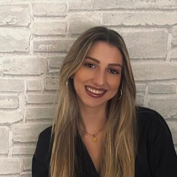 Babysitter in Vezia: Shari