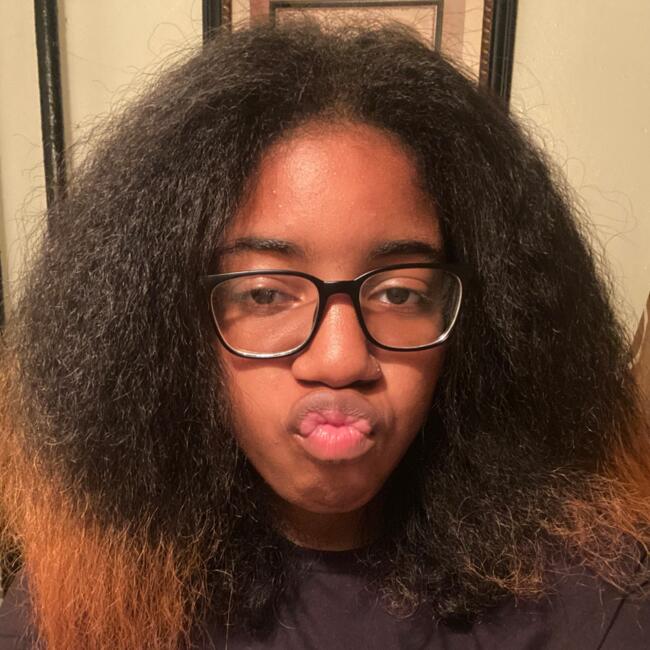 Babysitter in Borough of Queens: Jada