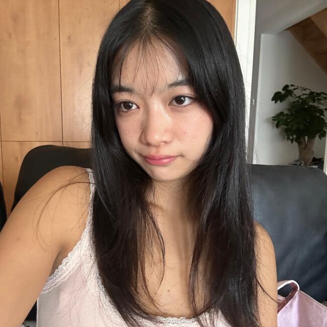 Babysitter in Vitry-sur-Seine: Yuxi