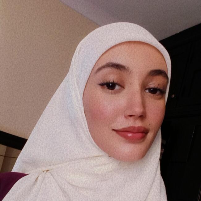 Babysitter in Rabat: IKRAM