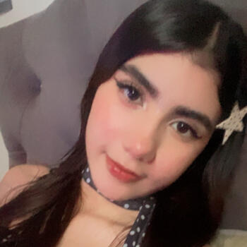 Niñera en Ibarra: Emilia Flores
