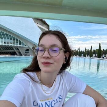 Babysitter in Wien: Liza