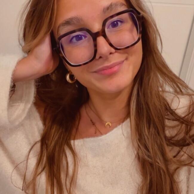 Babysitter in Sotteville-lès-Rouen: Kenza