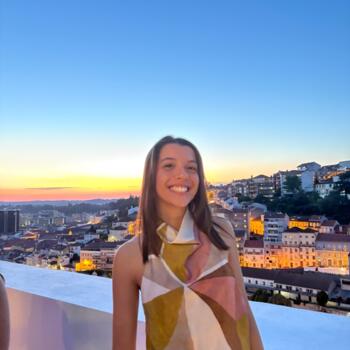 Babysitter in Condeixa-a-Nova: Lara