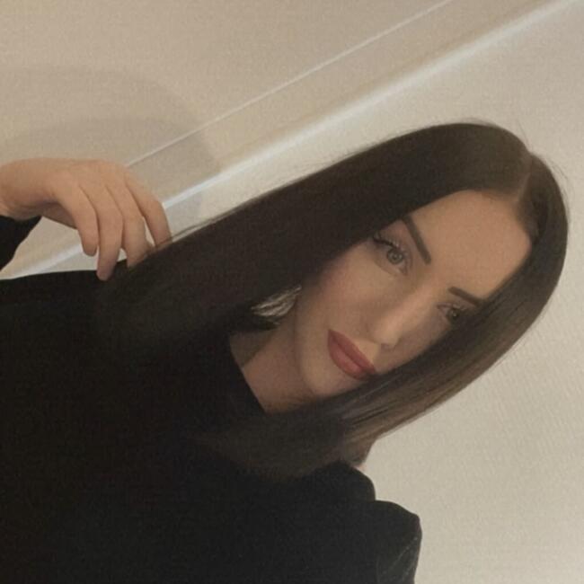 Babysitter in Luxembourg: Kim