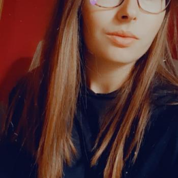 Baby-sitter in La Louvière: Célia