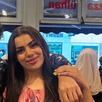 Babysitter in Gand: Lamya