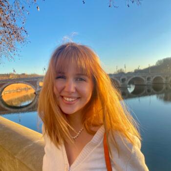 Baby-sitter in Toulouse: Sarah