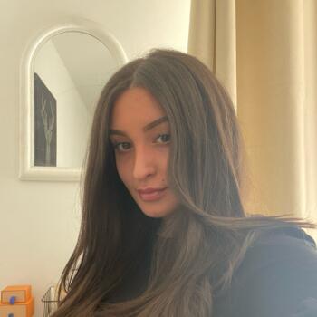 Baby-sitter in Chelles: Victoria
