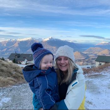 Babysitter in Sunshine Coast: Maddy