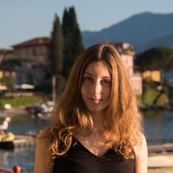 Babysitter a Guanzate: Alessia