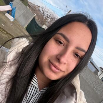 Babysitting job in Însurăţei: babysitting job Damaris