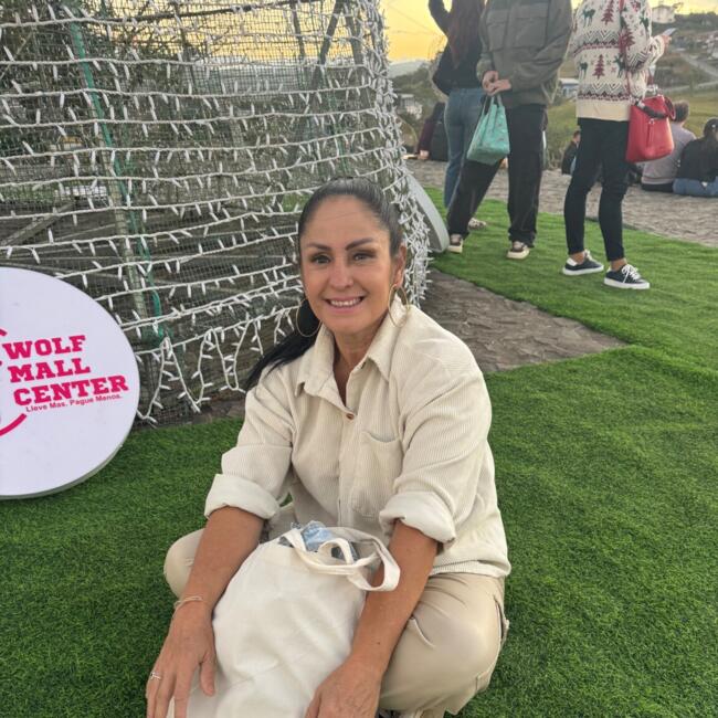 Babysitter in San Ramón: Iris