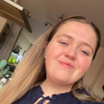 Babysitter in Grimbergen: Allison