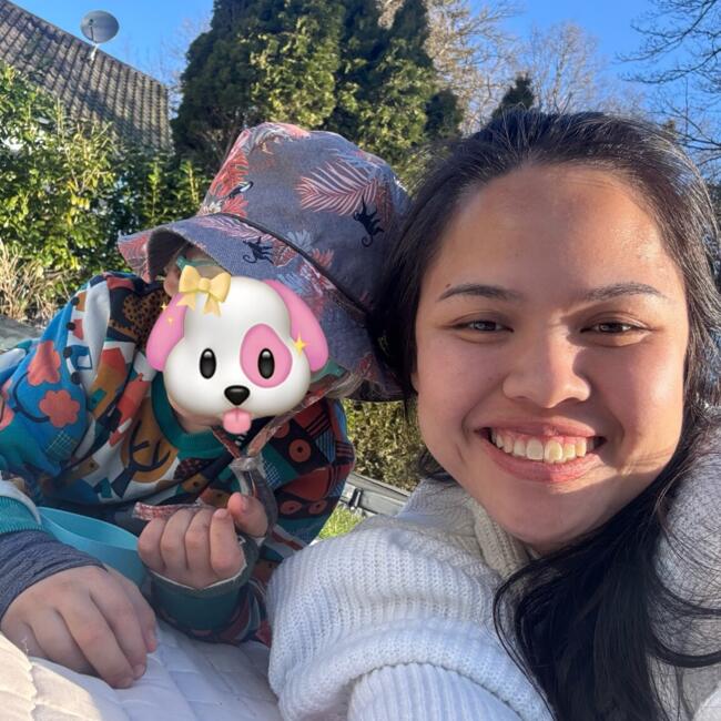Babysitter in Munich: Yuparat