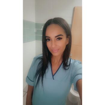 Babysitter in Edinburgh: Rania