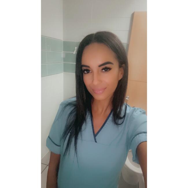 Babysitter in Edinburgh: Rania