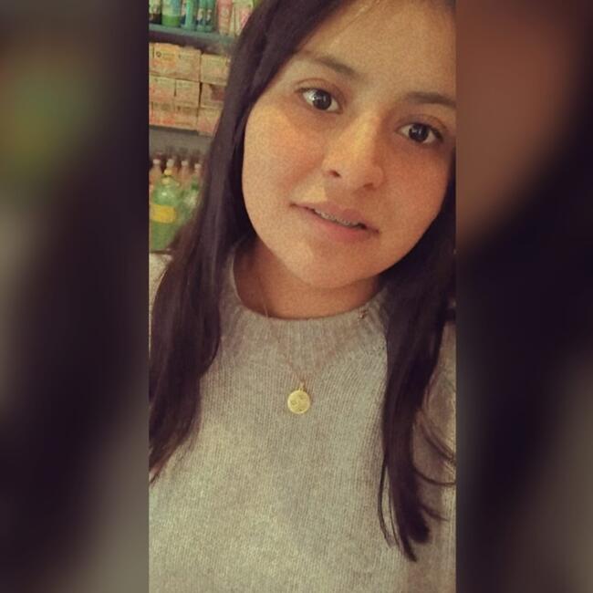 Niñera en Caja de Agua: Daniela