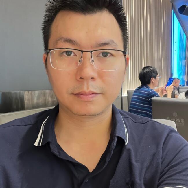 Lowongan pekerjaan babysitting di Karawaci: Charlie