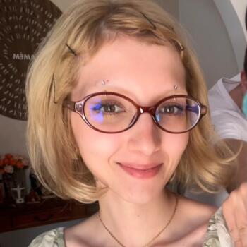 Babá em Curitiba: Giovana