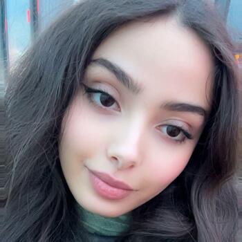 مربية أطفال في طنجة: Lamiae