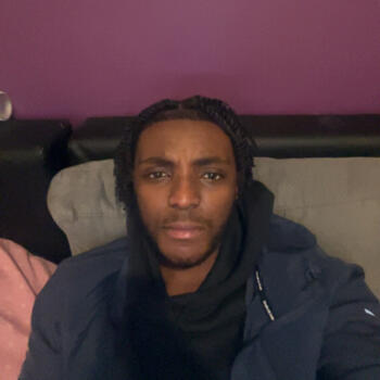 Babysitter in Villeneuve-le-Roi: Achim