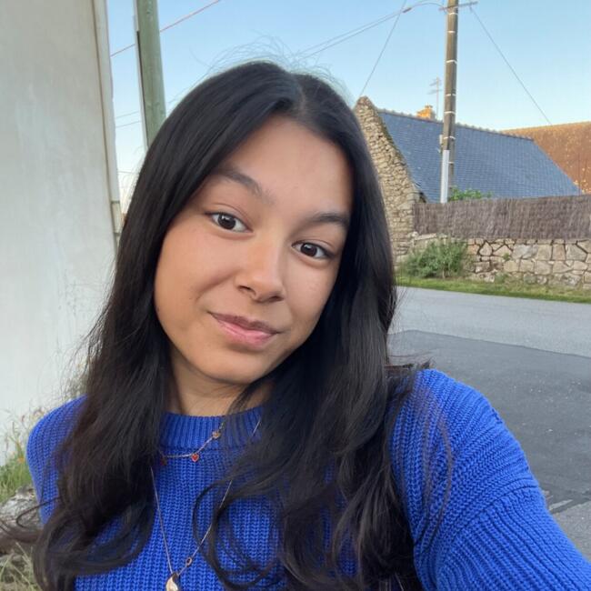 Babysitter in Theix-Noyalo: Meleana