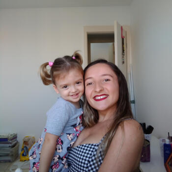 Babysitters in São Gonçalo (Rio de Janeiro): Flávia