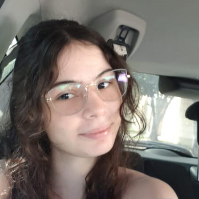 Babá em Sao Jose do Rio Preto: Clara