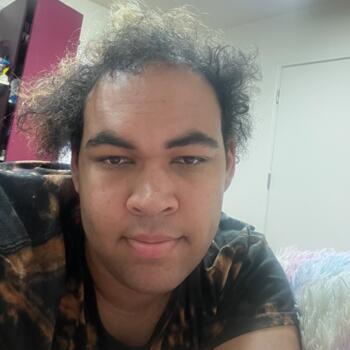 Babysitter Tucson: Eevee