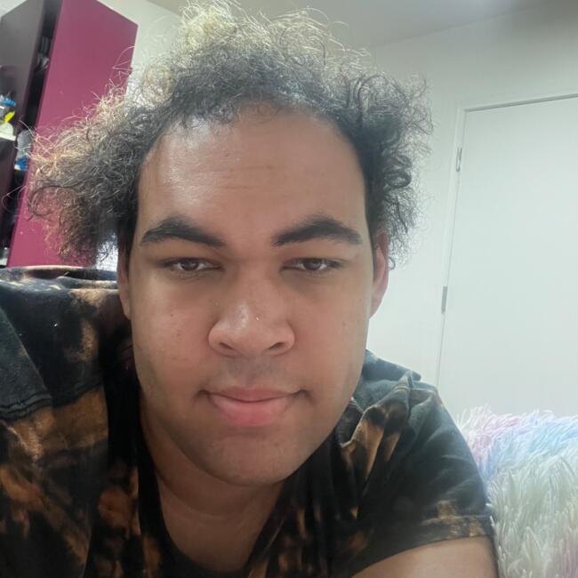 Babysitter in Tucson: Eevee