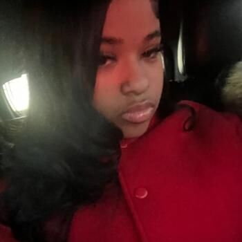 Babysitter in Conroe: Sanaa