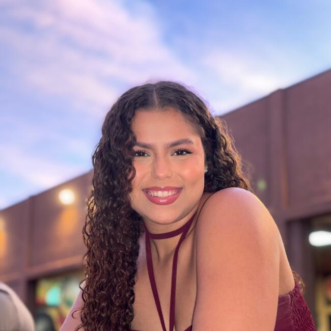 Babysitter in Mirassol (São Paulo): Tauany