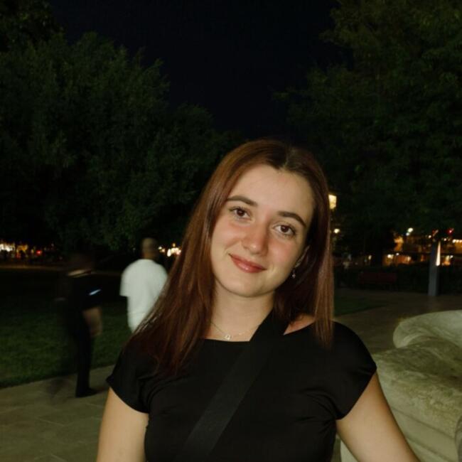 Babysitter in Loulé: Júlia