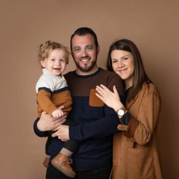 Babysitjob in Aat: babysitjobs Salwa