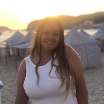 Babysitter Vila Nova de Gaia: Lara